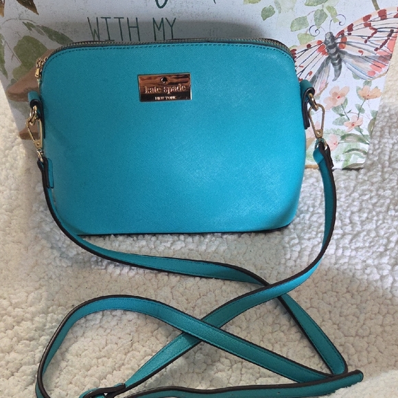 KATE SPADE NEW YORK CROSSBODY PURSE - Picture 1 of 7